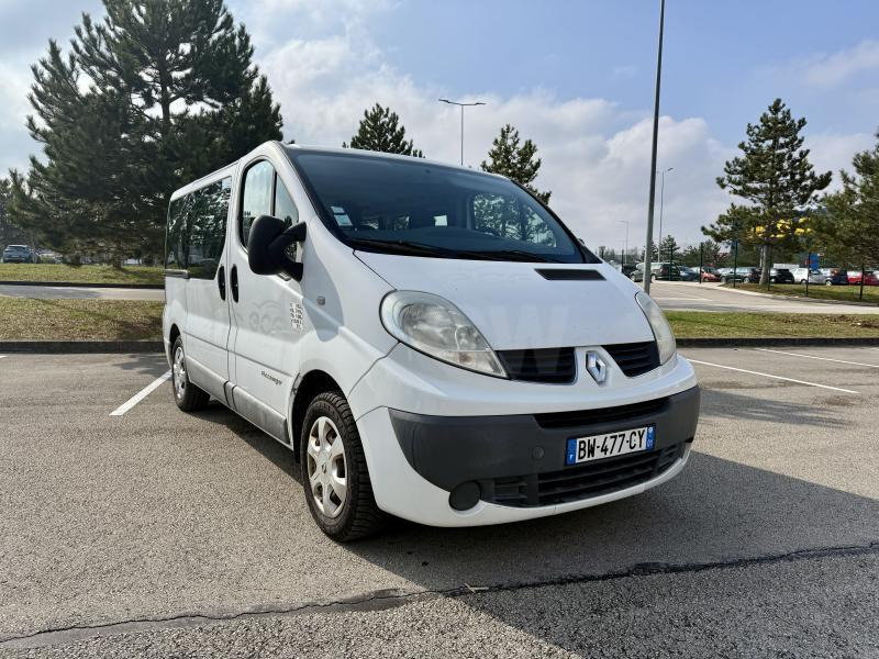 Renault Trafic - Transport de personnes: photos 2 Renault Trafic - Transport de personnes: photos 2