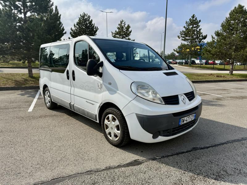 Renault Trafic - Transport de personnes: photos 4 Renault Trafic - Transport de personnes: photos 4