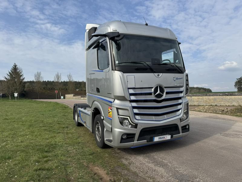 Mercedes Actros 1848 - Tracteur routier: photos 2 Mercedes Actros 1848 - Tracteur routier: photos 2
