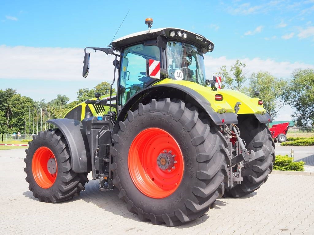 Claas Axion 920 CMATIC, GPS, CEMIS 1200, PTO - Tracteur agricole: photos 2 Claas Axion 920 CMATIC, GPS, CEMIS 1200, PTO - Tracteur agricole: photos 2