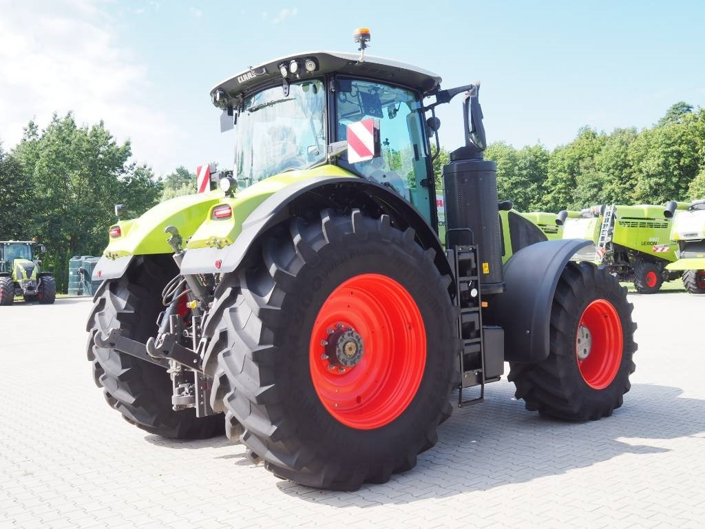 Claas Axion 920 CMATIC, GPS, CEMIS 1200, PTO - Tracteur agricole: photos 3 Claas Axion 920 CMATIC, GPS, CEMIS 1200, PTO - Tracteur agricole: photos 3