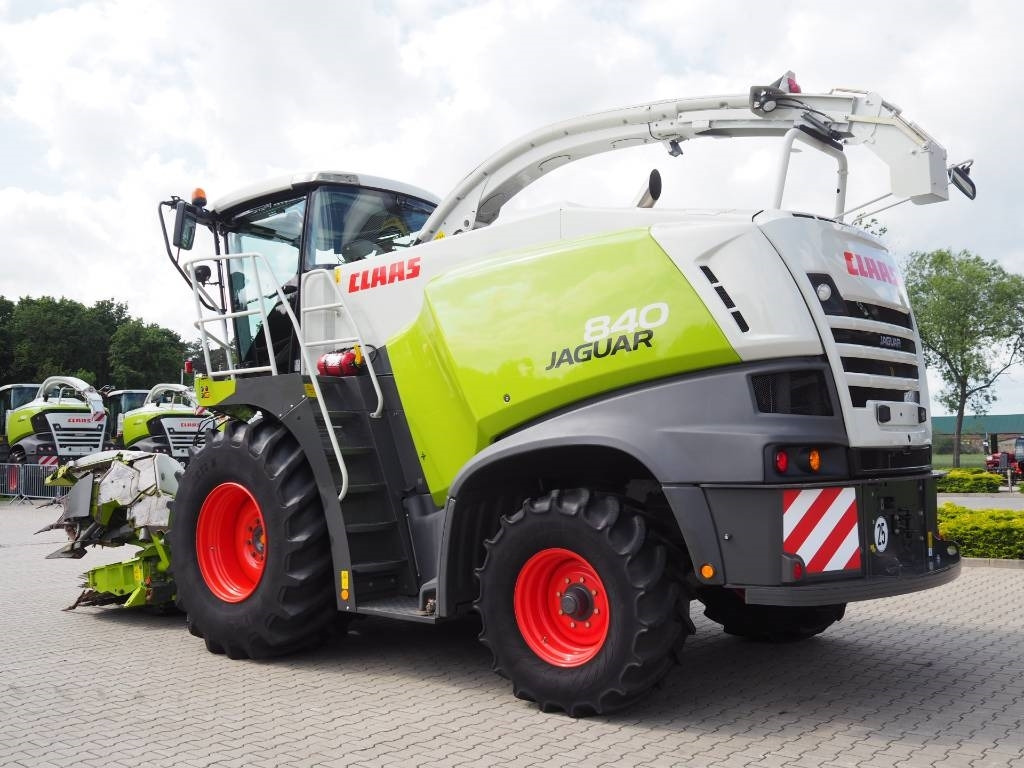 Claas Jaguar 840 + Orbis 450 - Ensileuse: photos 2 Claas Jaguar 840 + Orbis 450 - Ensileuse: photos 2