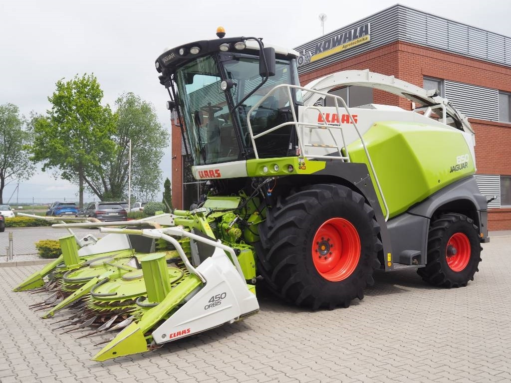 Claas Jaguar 850 + Orbis 450 - Ensileuse: photos 5 Claas Jaguar 850 + Orbis 450 - Ensileuse: photos 5