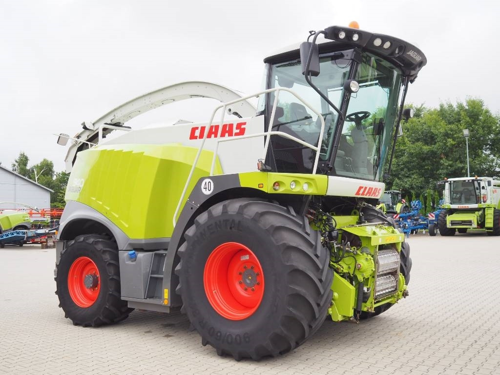 Claas Jaguar 940 4WD - Ensileuse: photos 4 Claas Jaguar 940 4WD - Ensileuse: photos 4