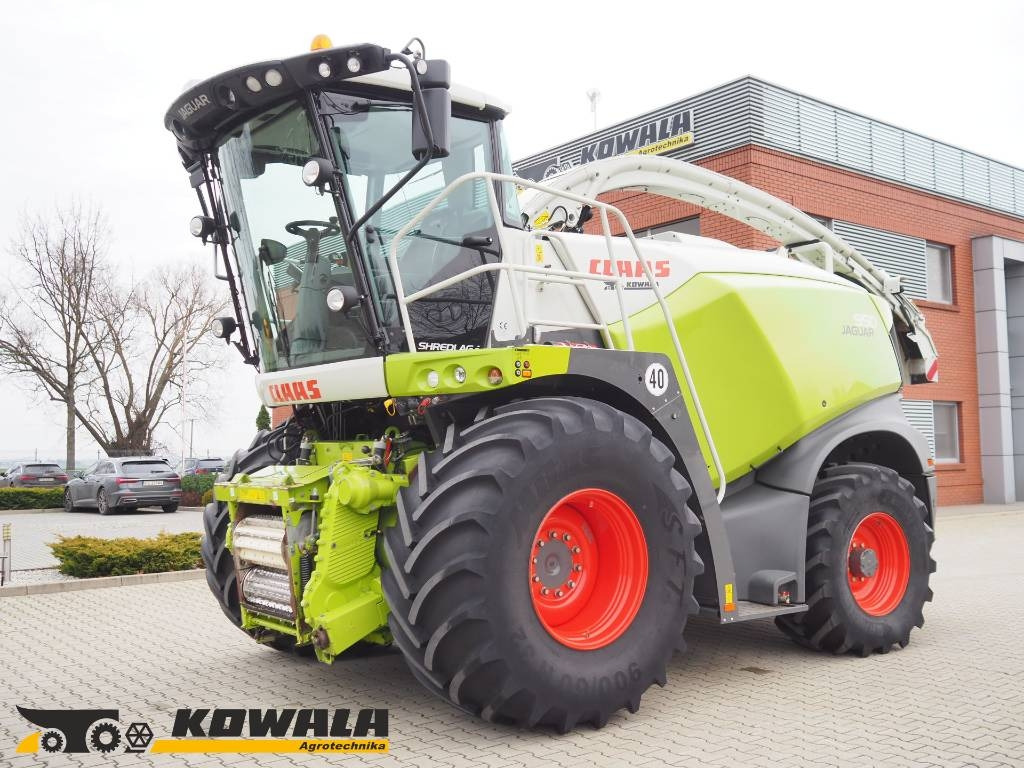 Claas Jaguar 950 4x4 - Ensileuse: photos 1 Claas Jaguar 950 4x4 - Ensileuse: photos 1