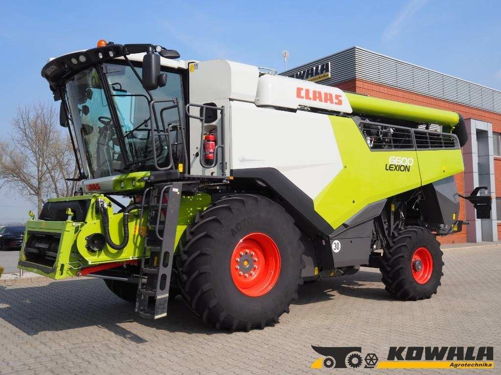 Claas Lexion 6600 GPS - without header - Moissonneuse-batteuse: photos 1 Claas Lexion 6600 GPS - without header - Moissonneuse-batteuse: photos 1