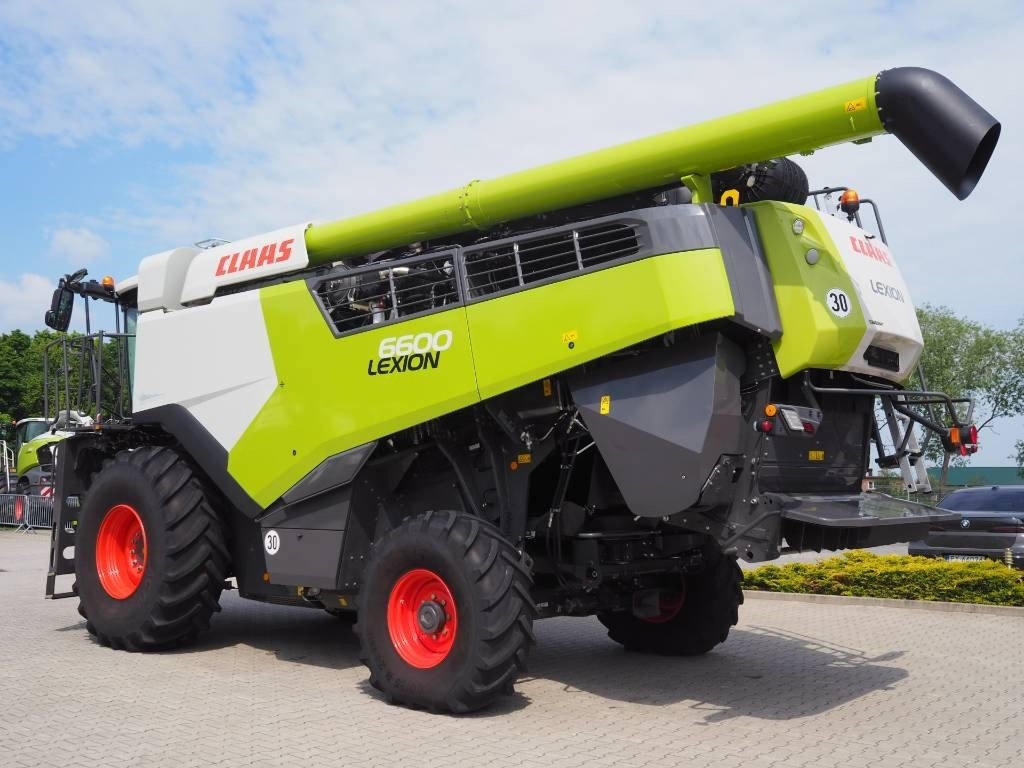 Claas Lexion 6600 + V770 - Moissonneuse-batteuse: photos 2 Claas Lexion 6600 + V770 - Moissonneuse-batteuse: photos 2