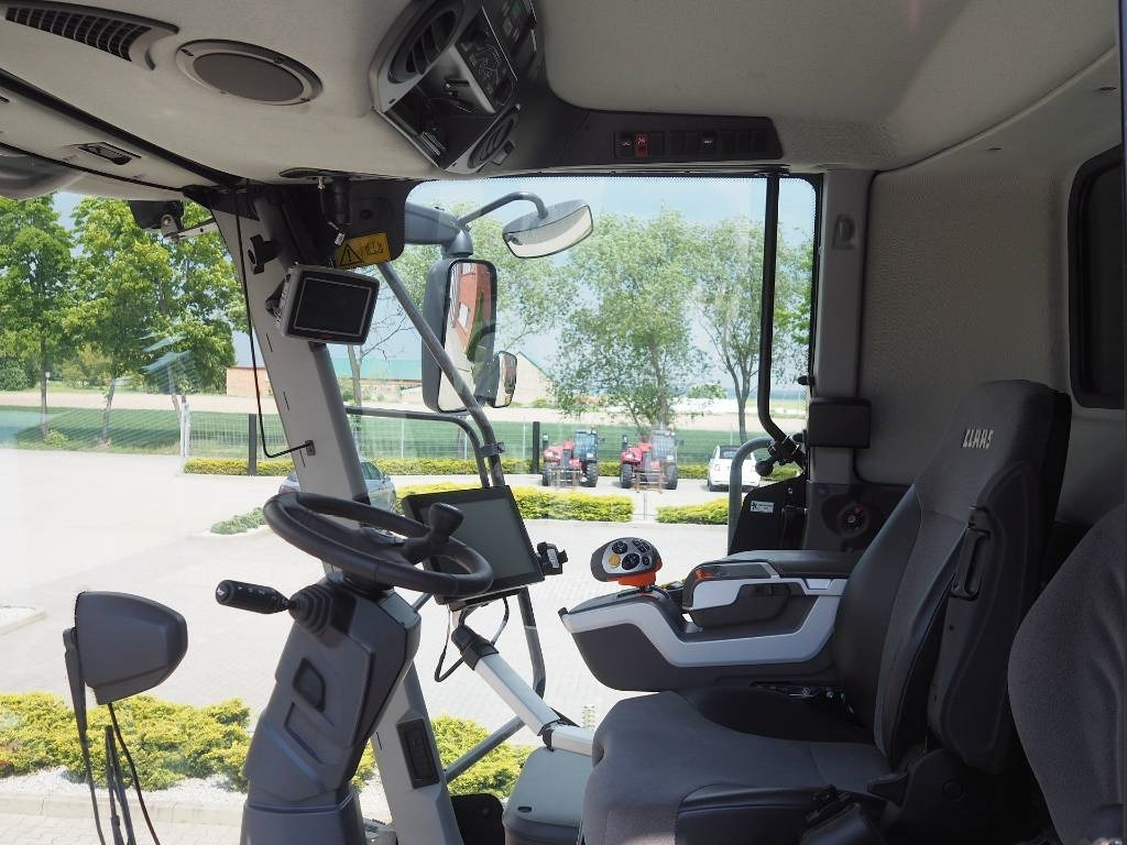 Claas Lexion 6700TT GPS + V770 - Moissonneuse-batteuse: photos 5 Claas Lexion 6700TT GPS + V770 - Moissonneuse-batteuse: photos 5