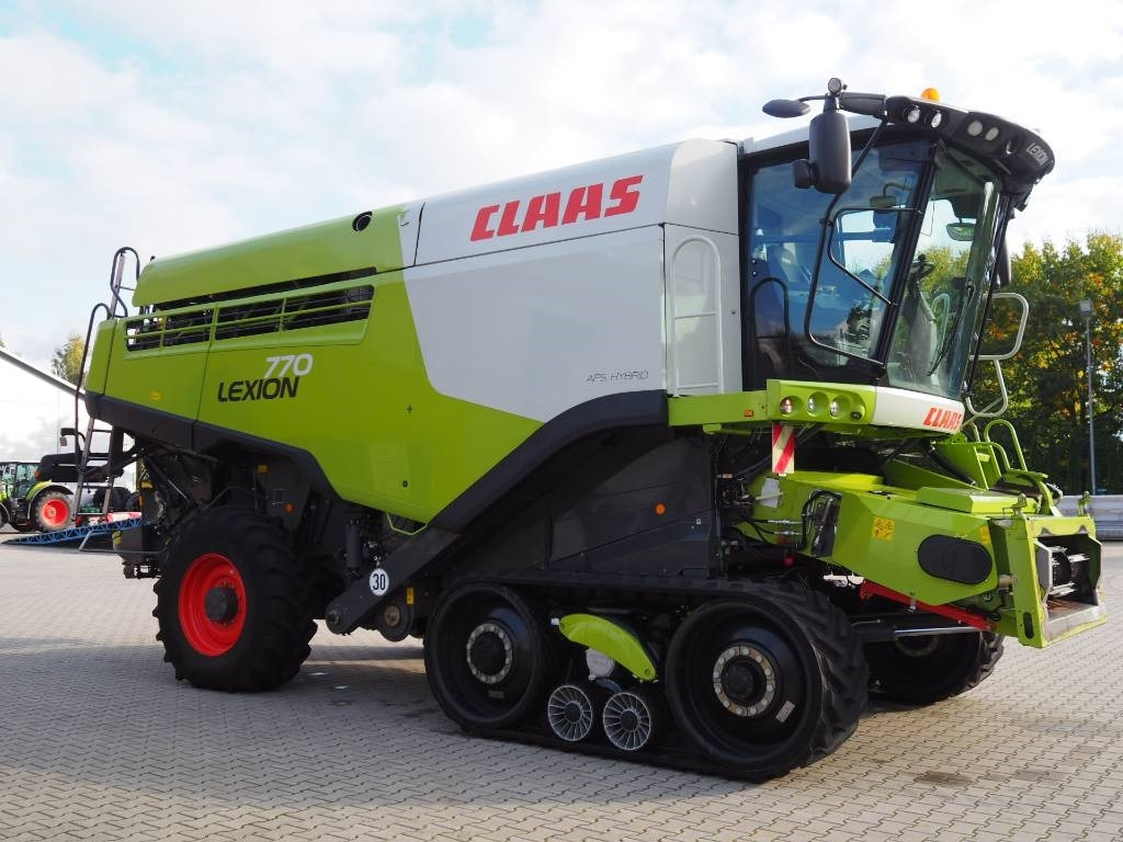 Claas Lexion 770 TT - Moissonneuse-batteuse: photos 4 Claas Lexion 770 TT - Moissonneuse-batteuse: photos 4