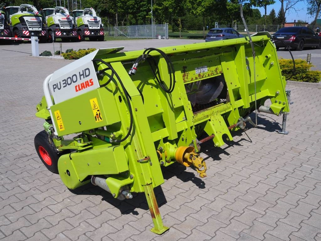 Claas Pick Up 300 HD - Accessoire aux ensileuses: photos 3 Claas Pick Up 300 HD - Accessoire aux ensileuses: photos 3