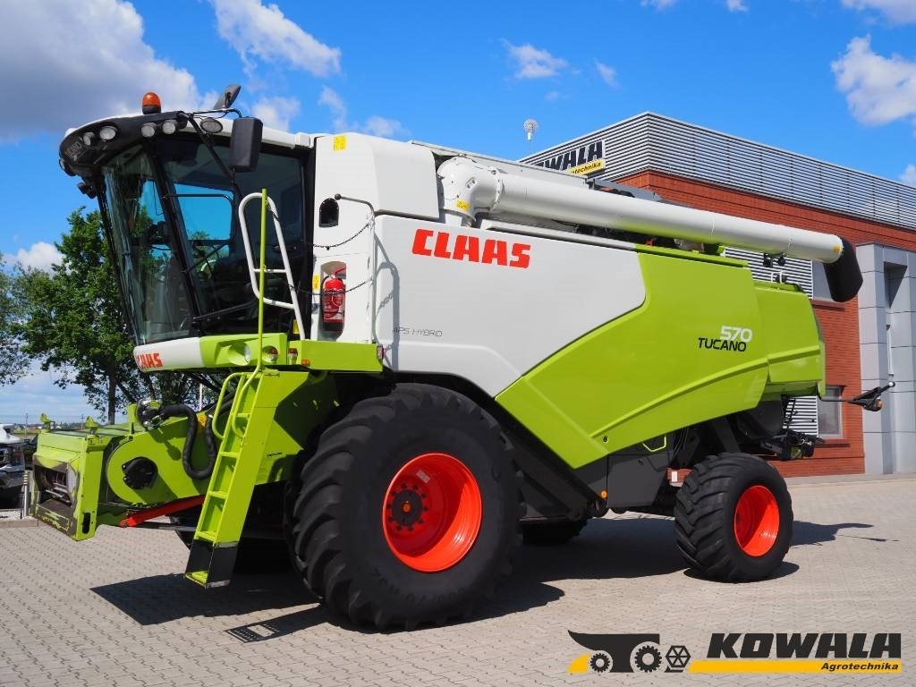 Claas Tucano 570 + V770 - Moissonneuse-batteuse: photos 1 Claas Tucano 570 + V770 - Moissonneuse-batteuse: photos 1
