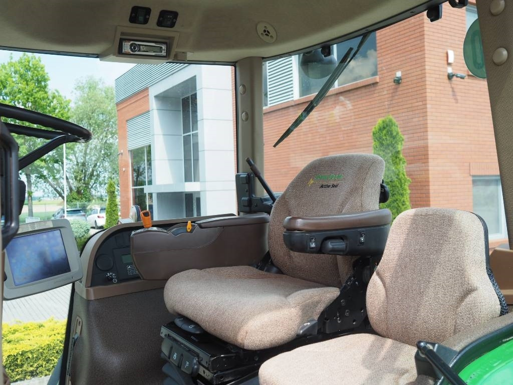 John Deere 8530 GPS - Tracteur agricole: photos 5 John Deere 8530 GPS - Tracteur agricole: photos 5