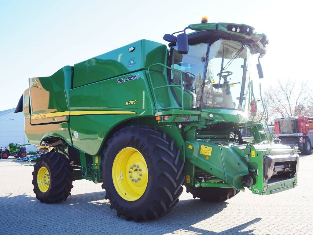 John Deere S780 + 730X - Moissonneuse-batteuse: photos 4 John Deere S780 + 730X - Moissonneuse-batteuse: photos 4