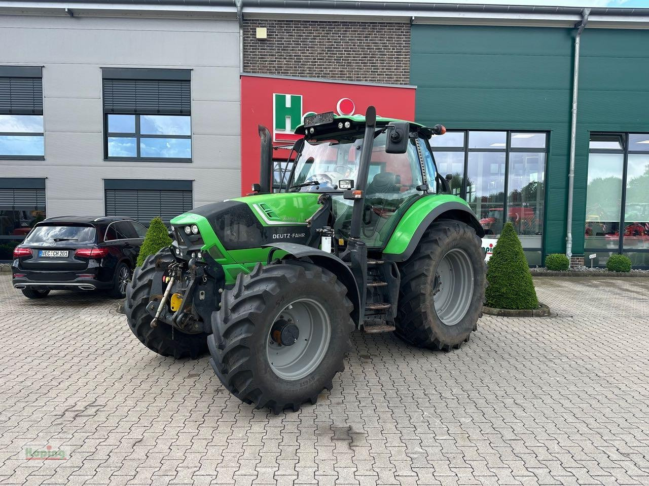 Deutz-Fahr 6160 Agrotron - Tracteur agricole: photos 1 Deutz-Fahr 6160 Agrotron - Tracteur agricole: photos 1