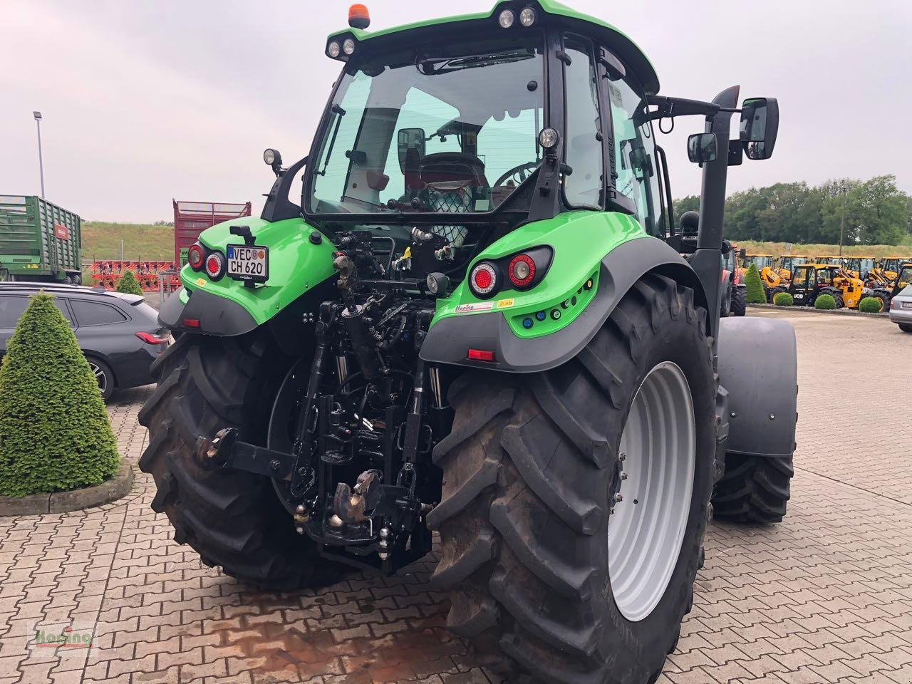 Deutz-Fahr 6185 TTV - Tracteur agricole: photos 5 Deutz-Fahr 6185 TTV - Tracteur agricole: photos 5