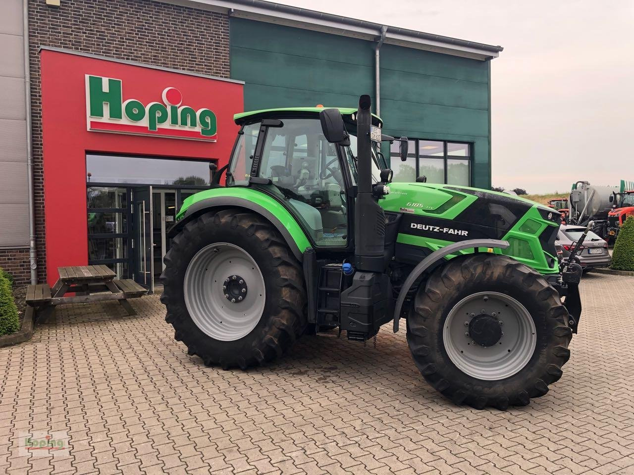 Deutz-Fahr 6185 TTV - Tracteur agricole: photos 2 Deutz-Fahr 6185 TTV - Tracteur agricole: photos 2
