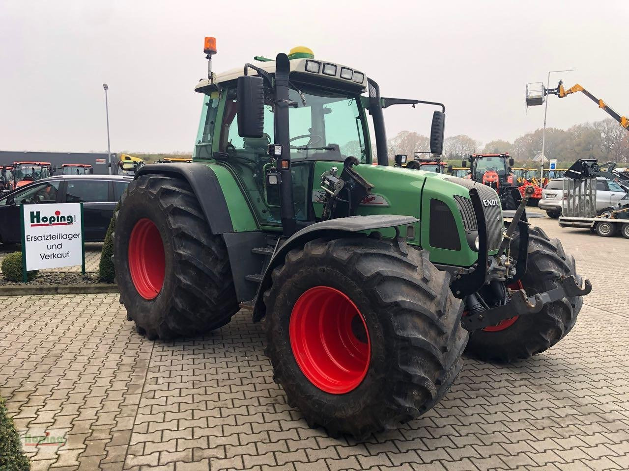 Fendt 716 Vario Favorit - Tracteur agricole: photos 3 Fendt 716 Vario Favorit - Tracteur agricole: photos 3