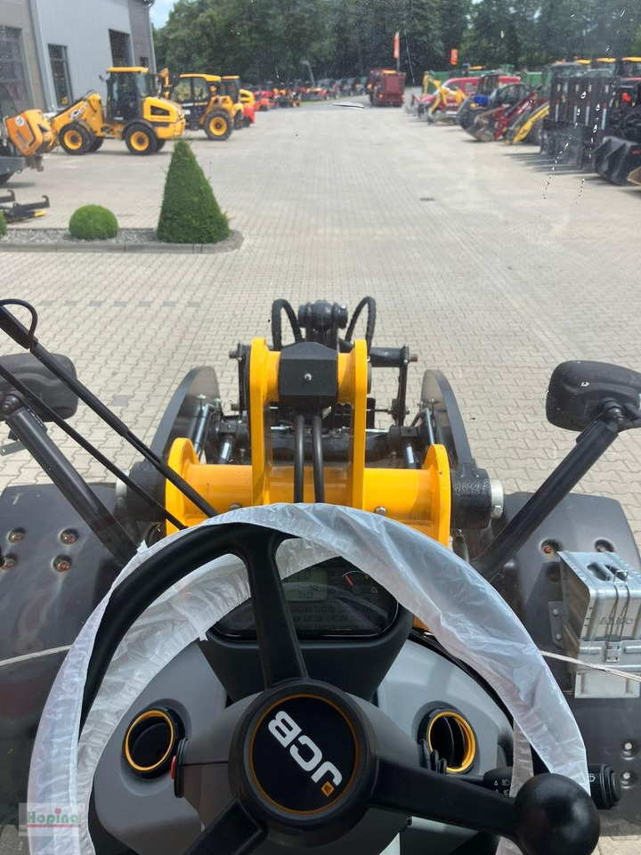 JCB 409 - Chargeuse sur pneus: photos 5 JCB 409 - Chargeuse sur pneus: photos 5