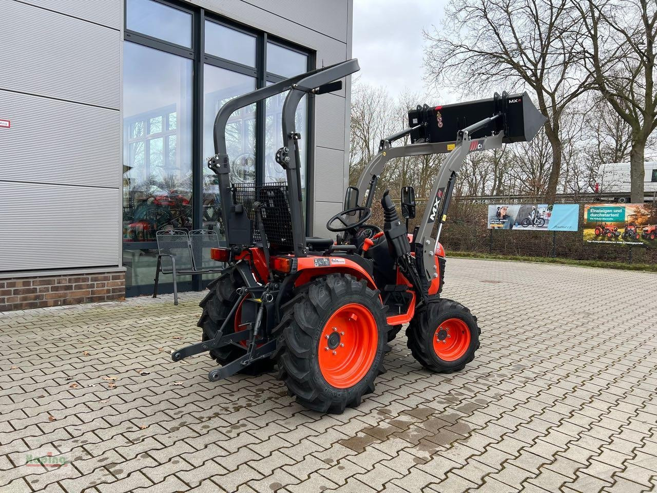 Kubota B1 181 - Tracteur communal: photos 3 Kubota B1 181 - Tracteur communal: photos 3