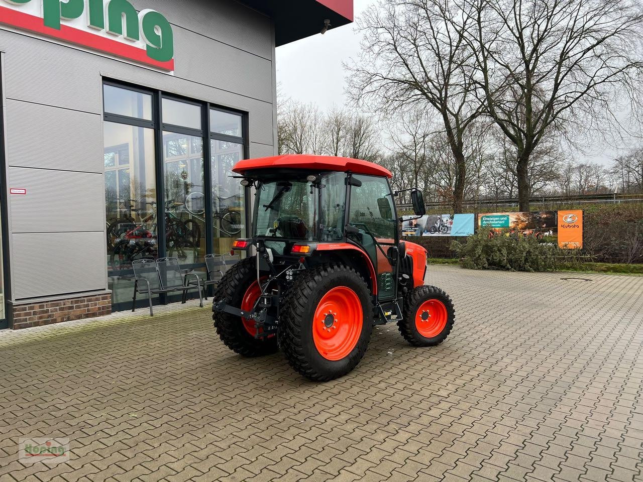 Kubota L2-552 DHC - Tracteur communal: photos 5 Kubota L2-552 DHC - Tracteur communal: photos 5