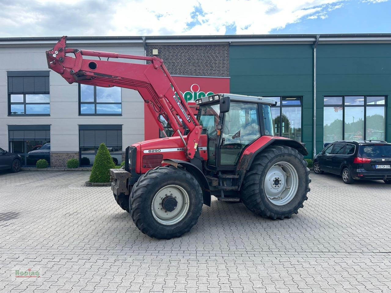 Massey Ferguson 6290 - Tracteur agricole: photos 1 Massey Ferguson 6290 - Tracteur agricole: photos 1