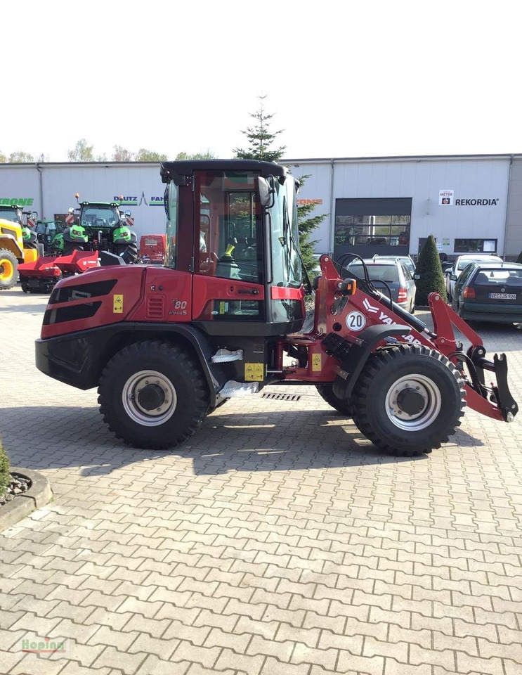 Yanmar V80 Classic 20 km/h - Chargeuse sur pneus: photos 5 Yanmar V80 Classic 20 km/h - Chargeuse sur pneus: photos 5