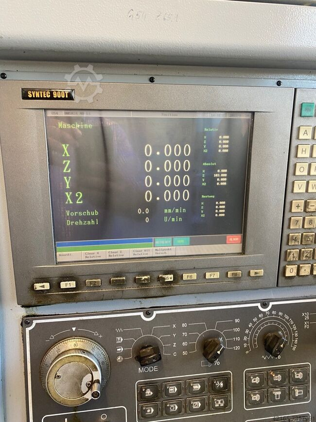 Tornio a controllo numerico Chiah Chyun-Müller KBS-2532M - Tour à métaux: photos 3 Tornio a controllo numerico Chiah Chyun-Müller KBS-2532M - Tour à métaux: photos 3