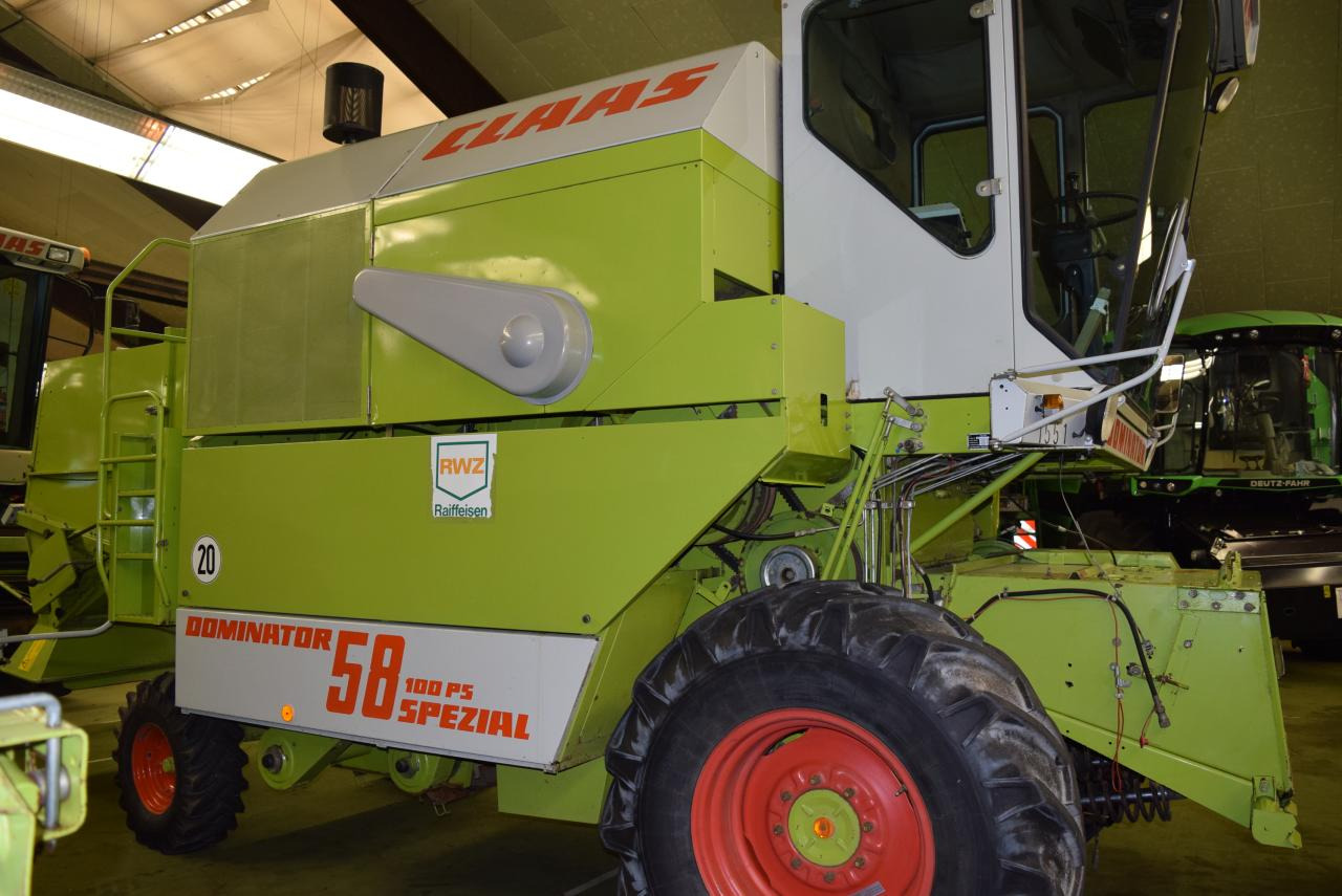 CLAAS Dominator 58 Spezial - Moissonneuse-batteuse: photos 4 CLAAS Dominator 58 Spezial - Moissonneuse-batteuse: photos 4