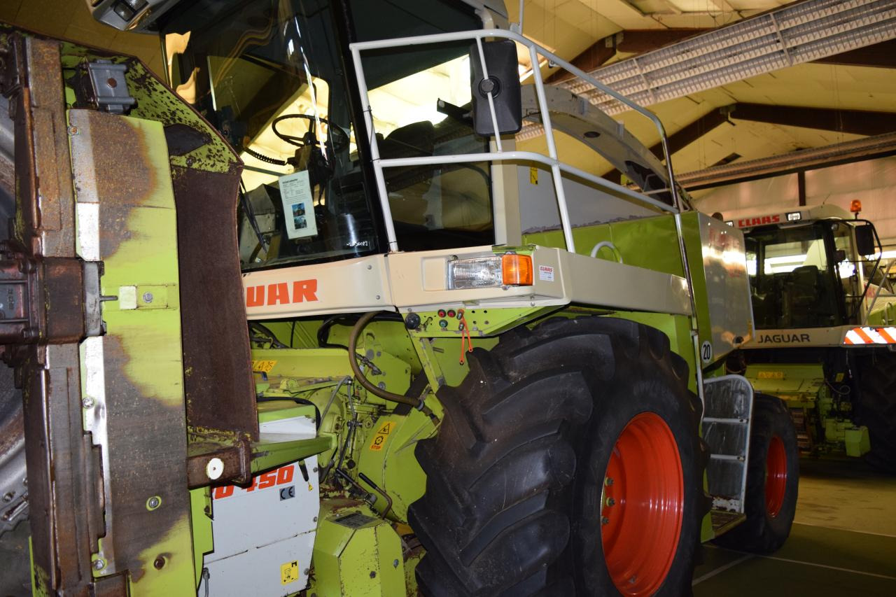 CLAAS Jaguar 820 - Ensileuse: photos 5 CLAAS Jaguar 820 - Ensileuse: photos 5
