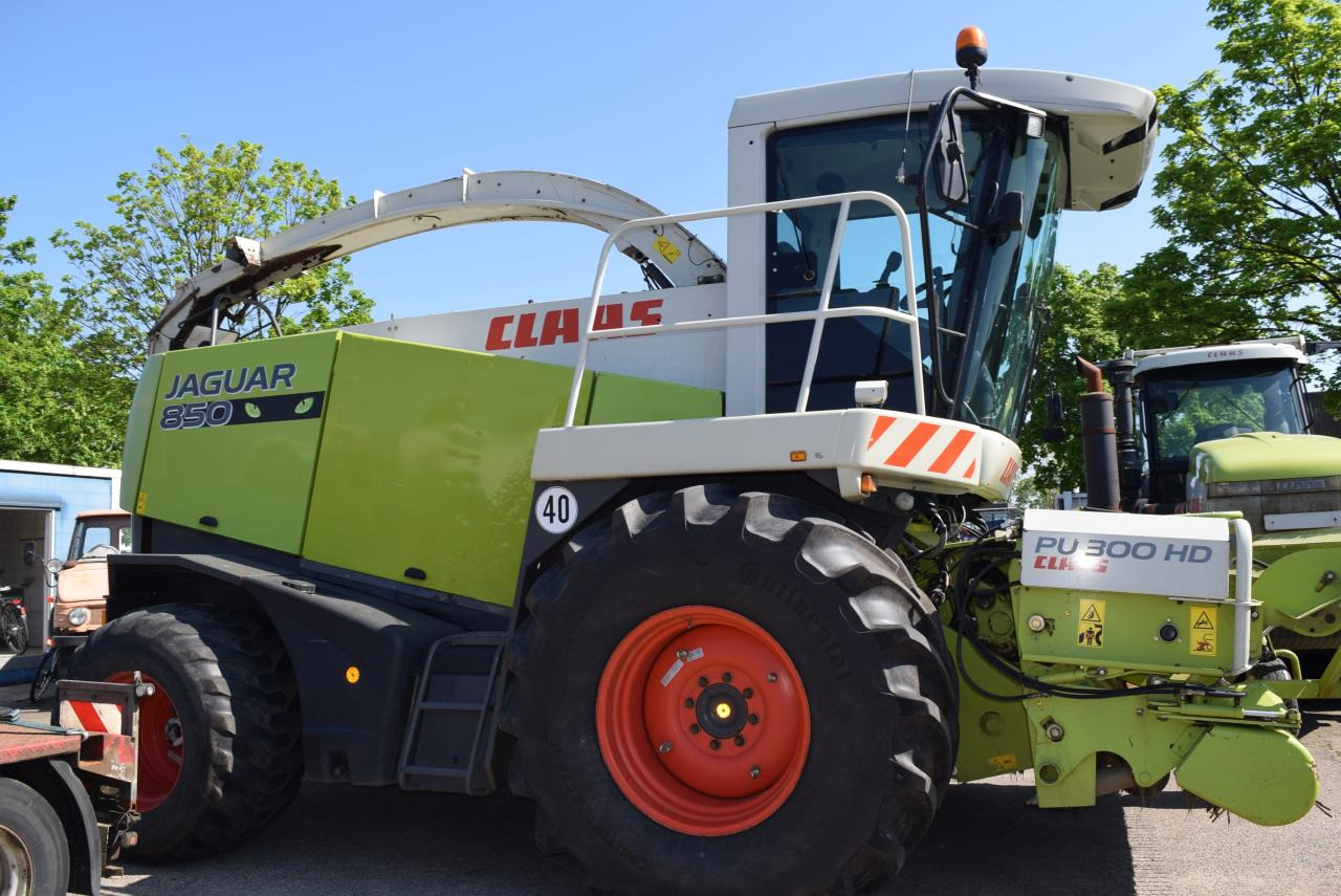 CLAAS Jaguar 850 Speedstar - Ensileuse: photos 2 CLAAS Jaguar 850 Speedstar - Ensileuse: photos 2