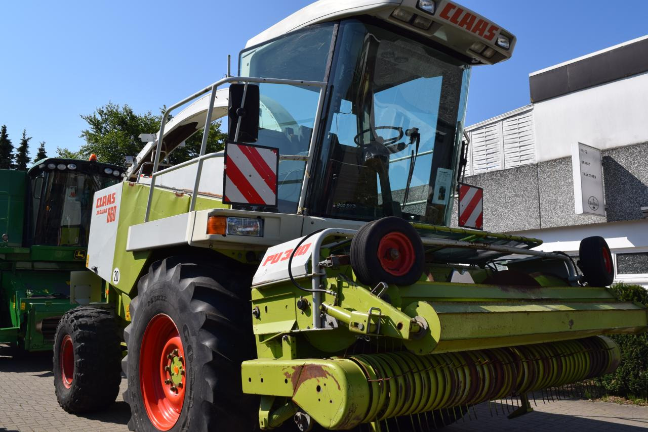 CLAAS Jaguar 860 - Ensileuse: photos 1 CLAAS Jaguar 860 - Ensileuse: photos 1
