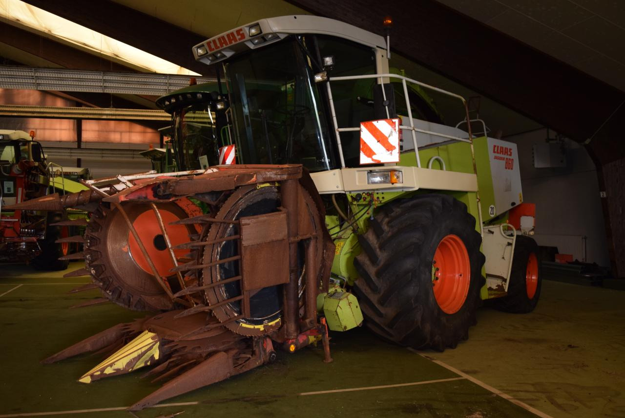 CLAAS Jaguar 860 - Ensileuse: photos 2 CLAAS Jaguar 860 - Ensileuse: photos 2