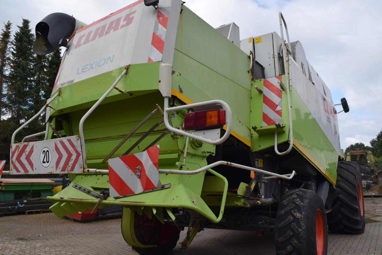 CLAAS Lexion 440 Evolution - Moissonneuse-batteuse: photos 5 CLAAS Lexion 440 Evolution - Moissonneuse-batteuse: photos 5