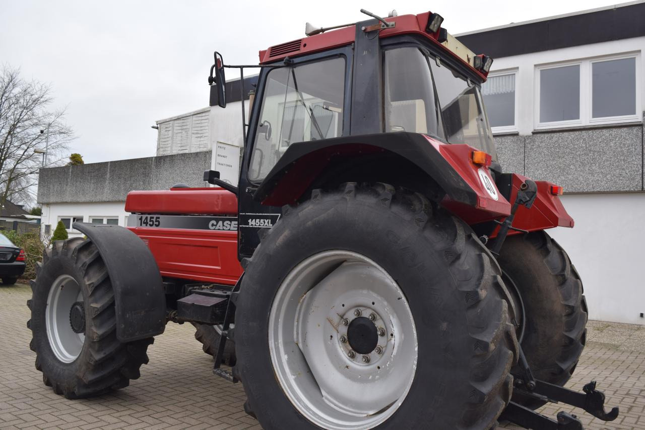 Case-IH 1455 XL A - Tracteur agricole: photos 5 Case-IH 1455 XL A - Tracteur agricole: photos 5
