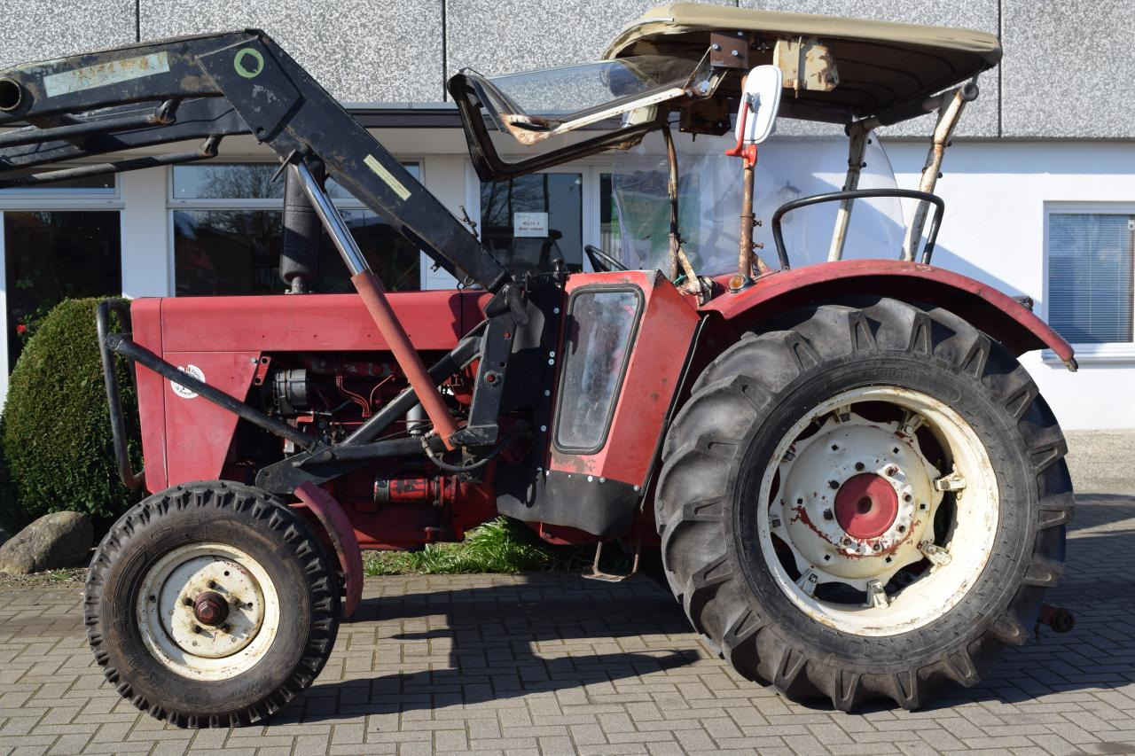 Case-IH 624 - Tracteur agricole: photos 3 Case-IH 624 - Tracteur agricole: photos 3