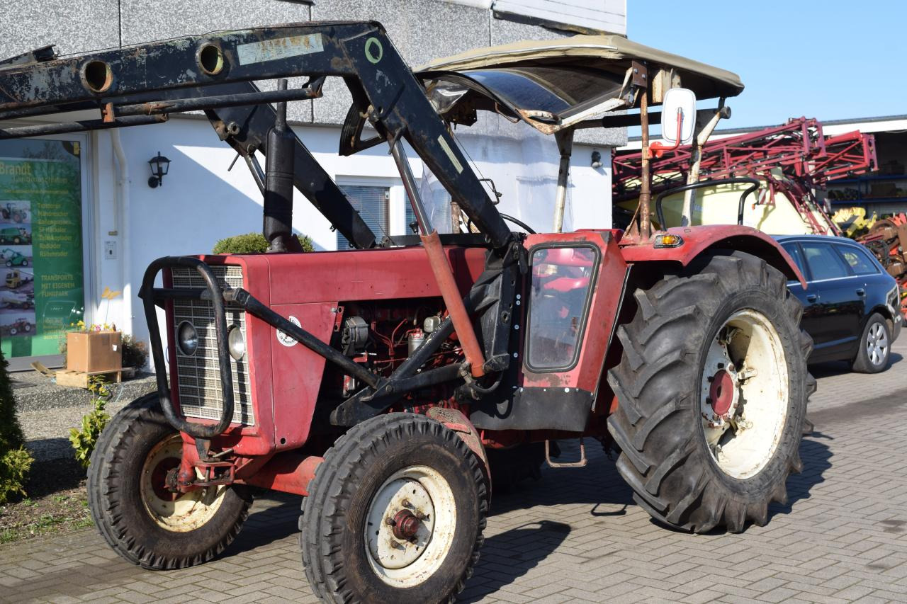 Case-IH 624 - Tracteur agricole: photos 4 Case-IH 624 - Tracteur agricole: photos 4