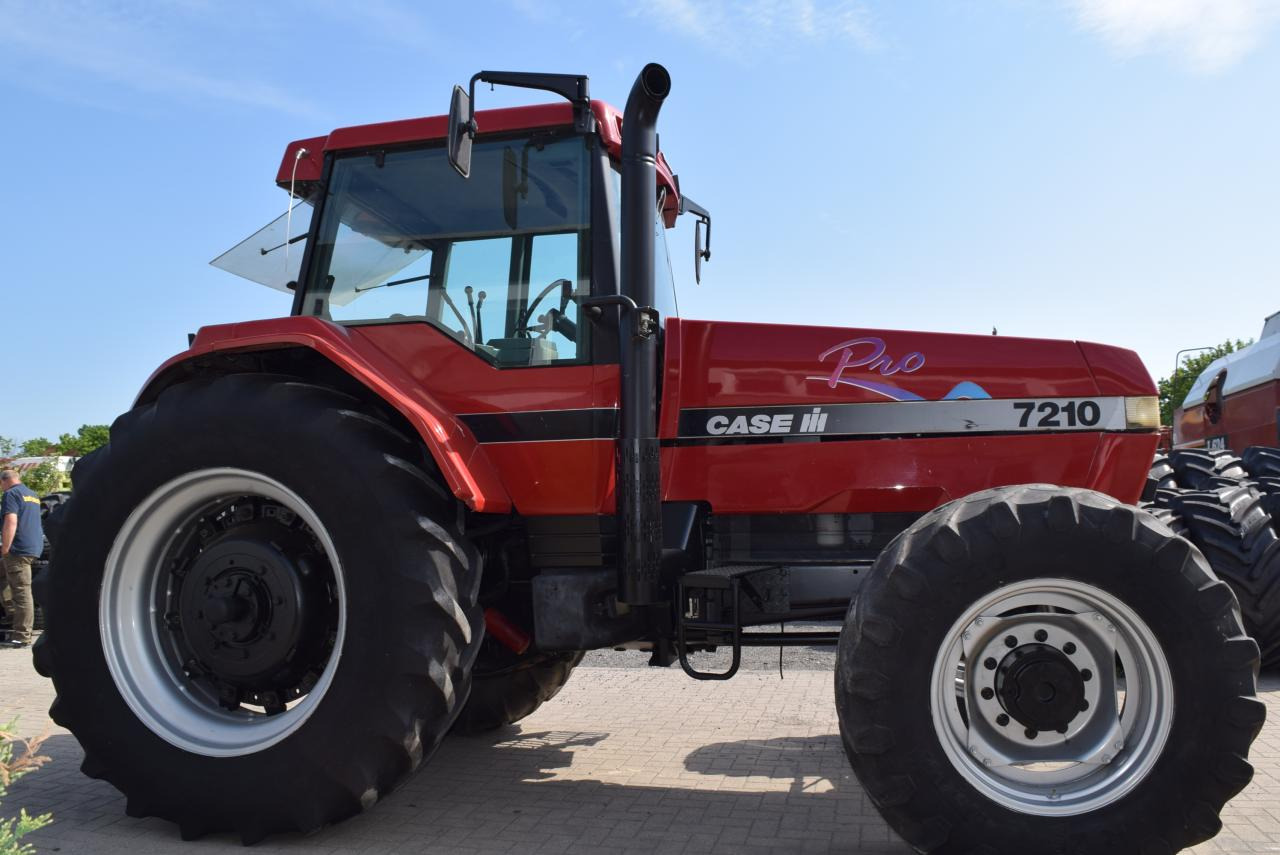 Case-IH 7210 Magnum Pro - Tracteur agricole: photos 1 Case-IH 7210 Magnum Pro - Tracteur agricole: photos 1