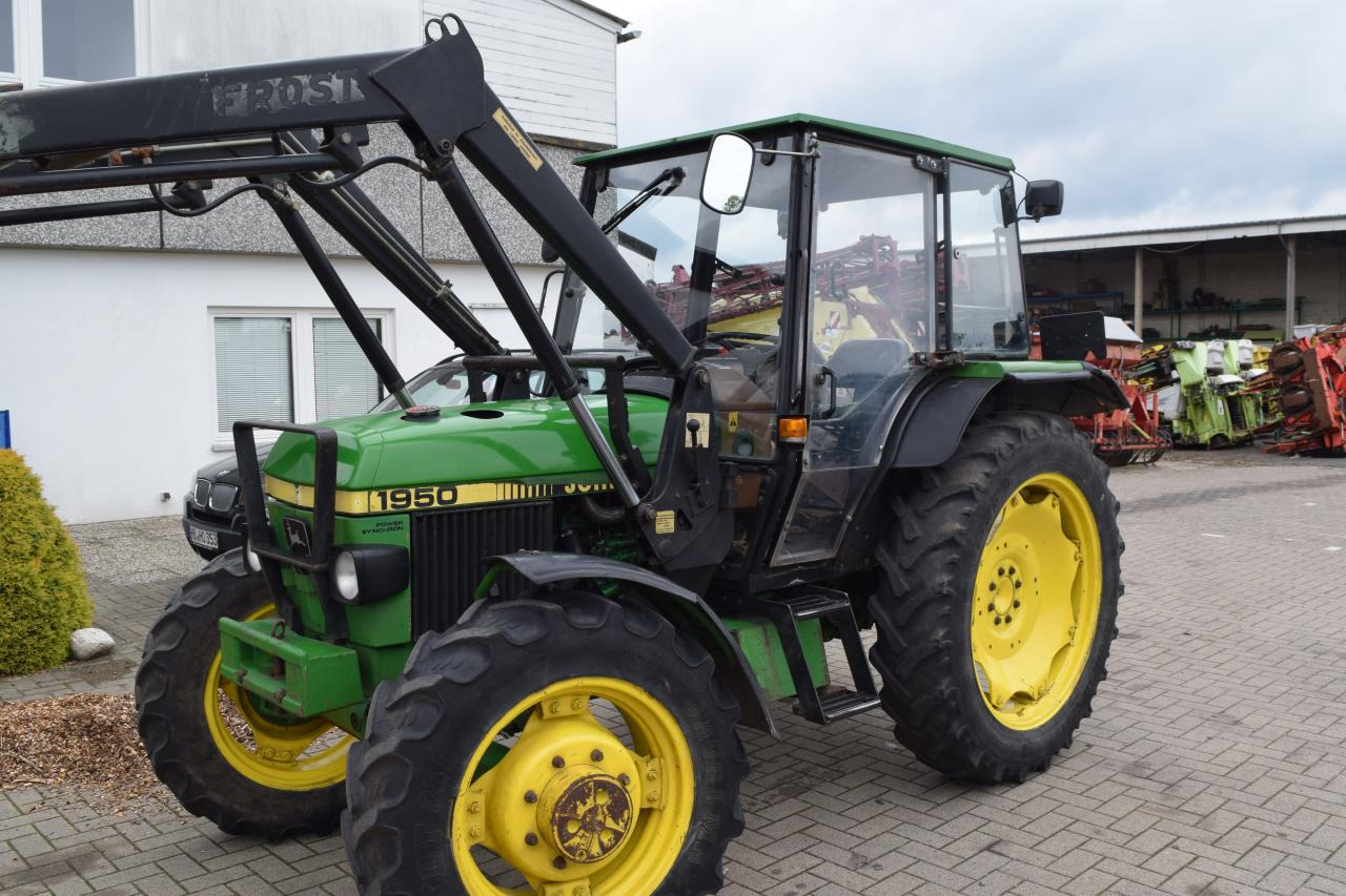 John Deere 1950 - Tracteur agricole: photos 1 John Deere 1950 - Tracteur agricole: photos 1