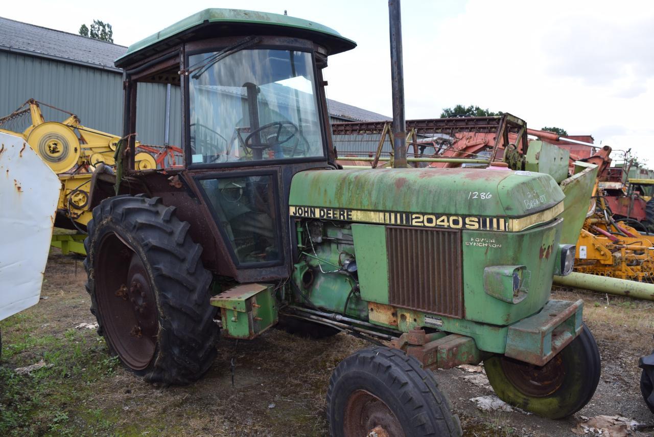 John Deere 2040 S *zur Teileverwertung* - Tracteur agricole: photos 2 John Deere 2040 S *zur Teileverwertung* - Tracteur agricole: photos 2