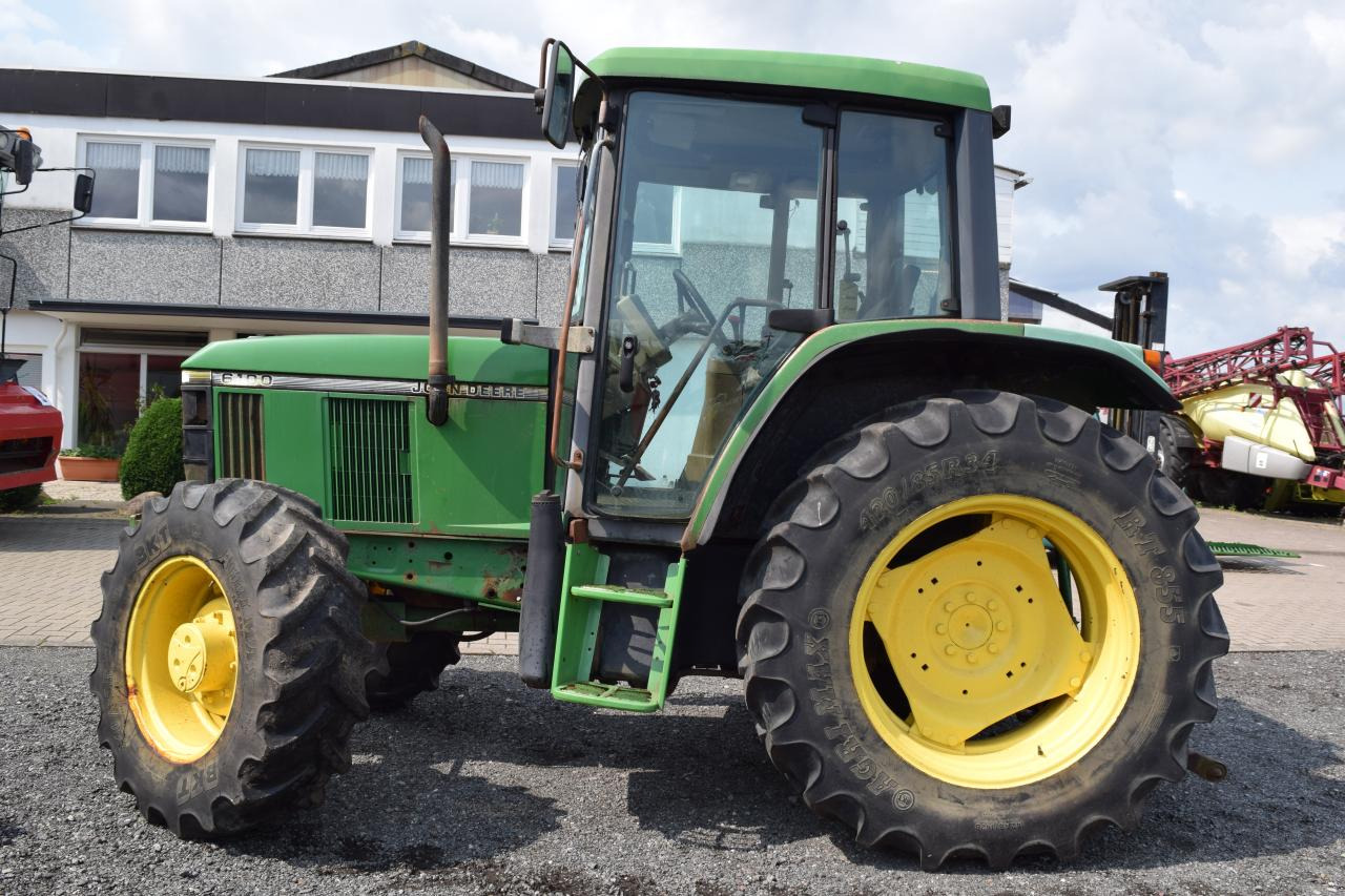John Deere 6100 - Tracteur agricole: photos 3 John Deere 6100 - Tracteur agricole: photos 3
