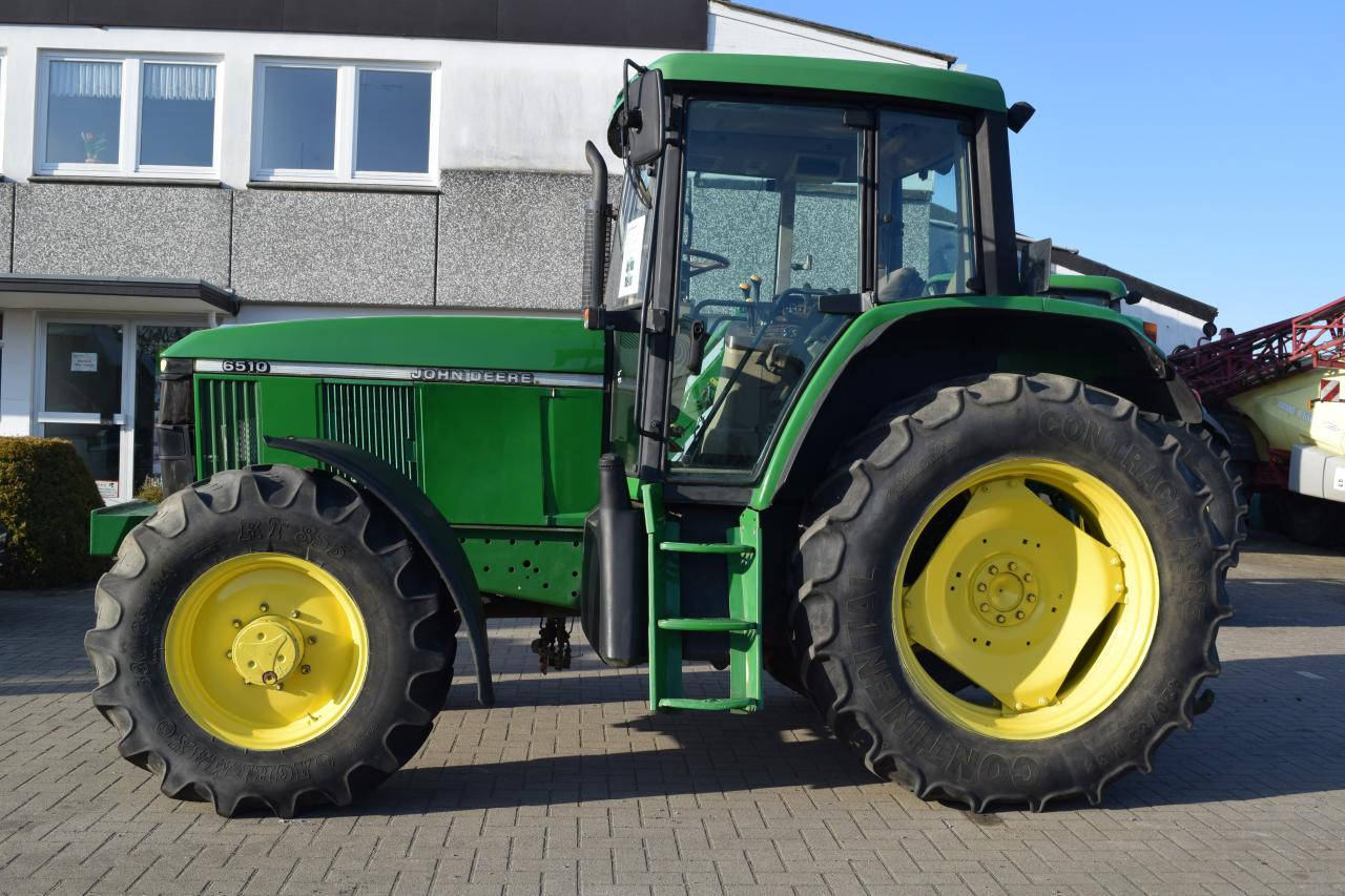 John Deere 6510 - Tracteur agricole: photos 1 John Deere 6510 - Tracteur agricole: photos 1