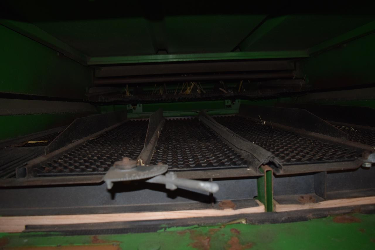 Moissonneuse-batteuse John Deere 9560 i WTS: photos 12