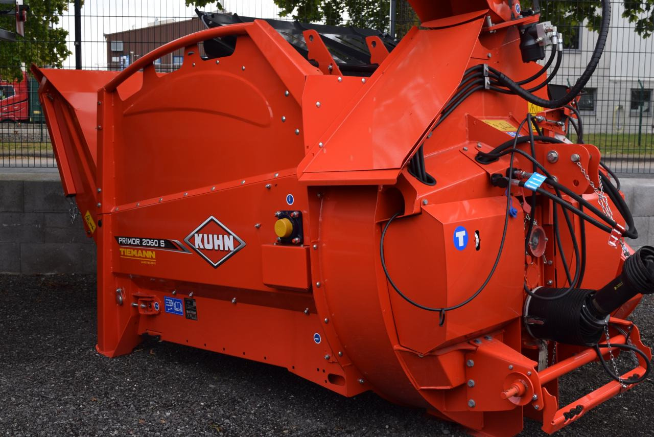 Kuhn Primor 2060 S - Pailleuse: photos 3 Kuhn Primor 2060 S - Pailleuse: photos 3