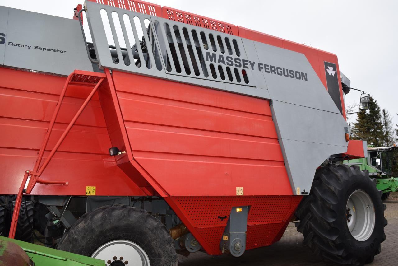 Massey Ferguson MF 7256 - Moissonneuse-batteuse: photos 5 Massey Ferguson MF 7256 - Moissonneuse-batteuse: photos 5