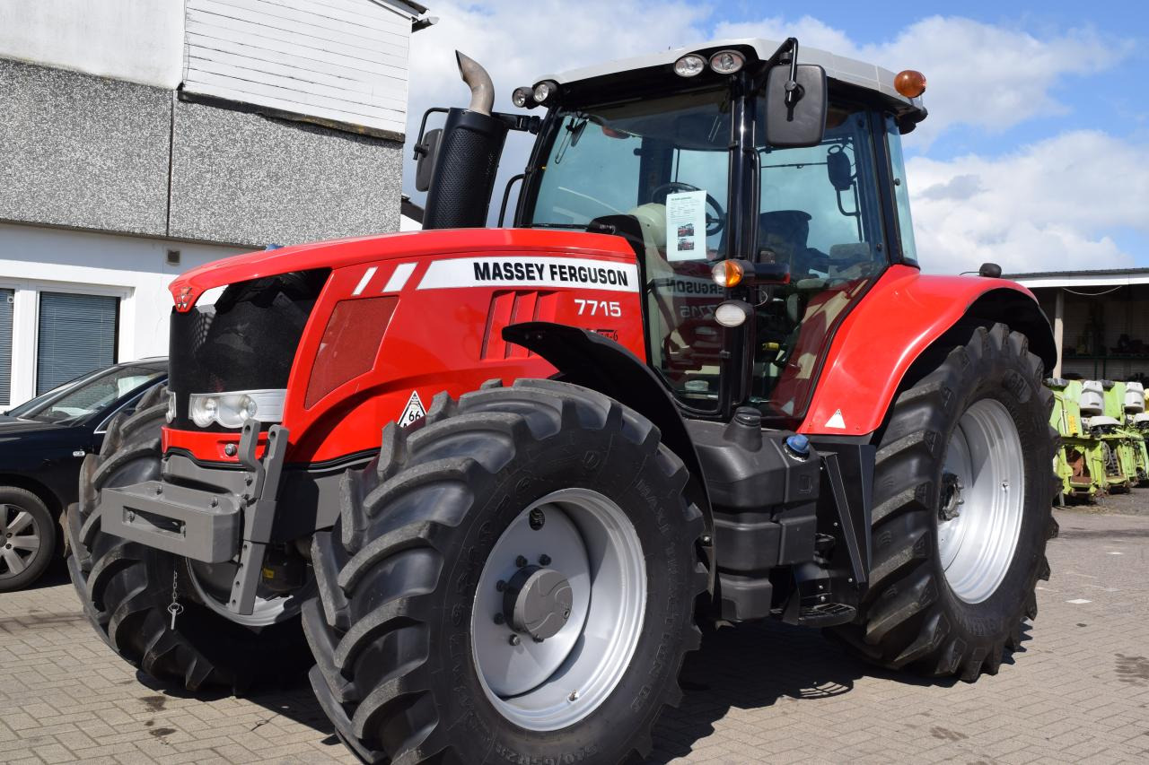 Massey Ferguson MF 7715 Dyna-6 - Tracteur agricole: photos 2 Massey Ferguson MF 7715 Dyna-6 - Tracteur agricole: photos 2