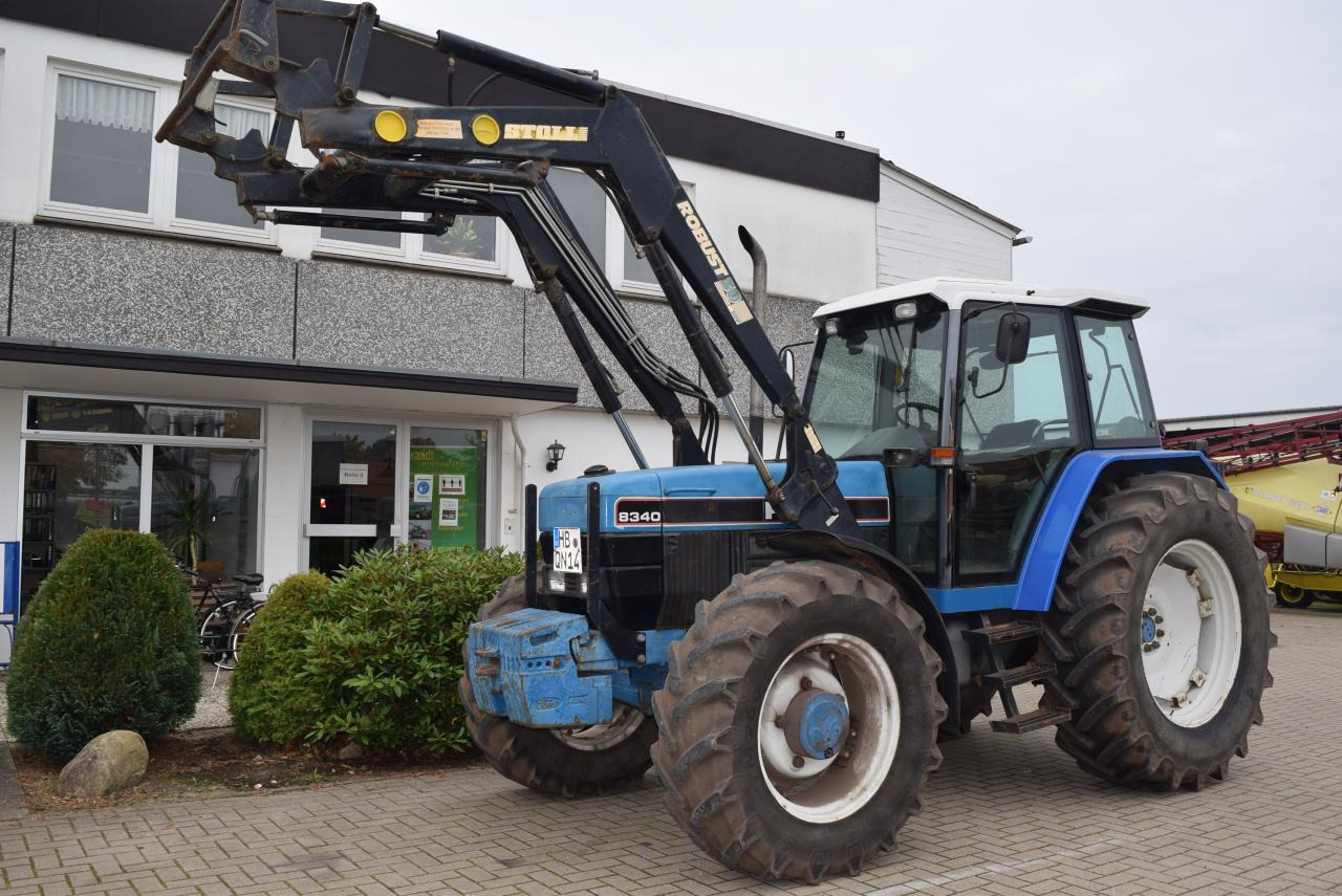 New Holland 8340 - Tracteur agricole: photos 1 New Holland 8340 - Tracteur agricole: photos 1