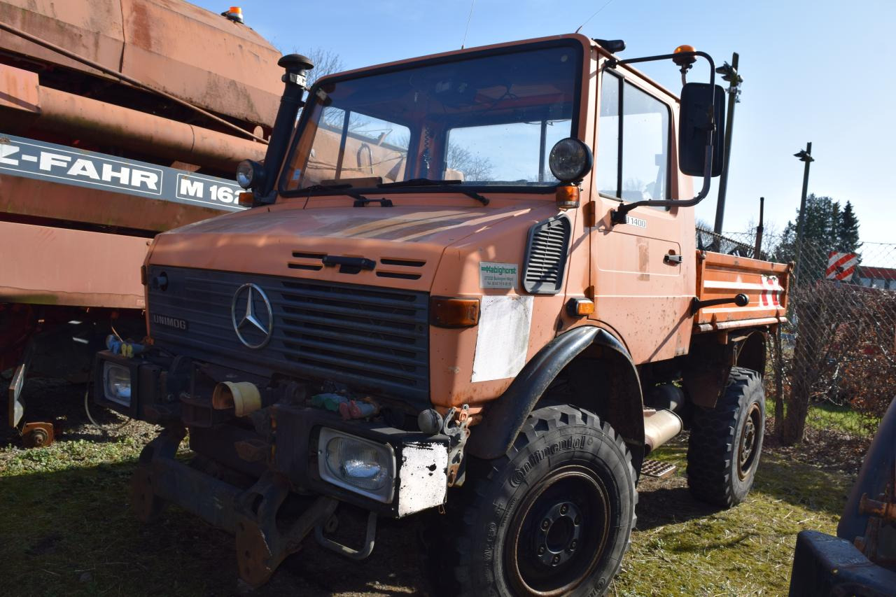 Mercedes-Benz Unimog U 1400 - Véhicule de voirie/ Spécial: photos 1 Mercedes-Benz Unimog U 1400 - Véhicule de voirie/ Spécial: photos 1