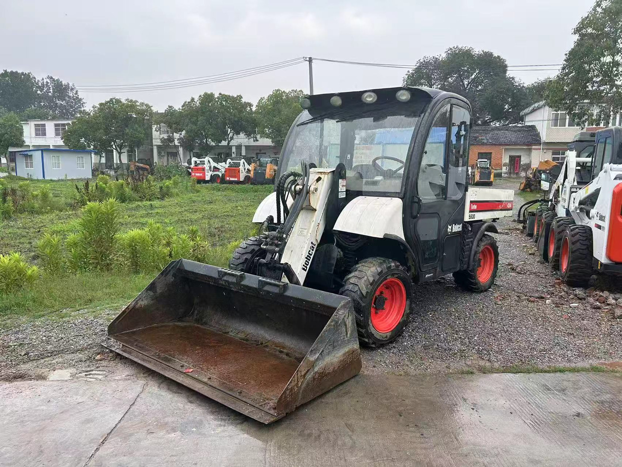 BOBCAT 5600 Toolcat - Mini chargeuse: photos 3 BOBCAT 5600 Toolcat - Mini chargeuse: photos 3