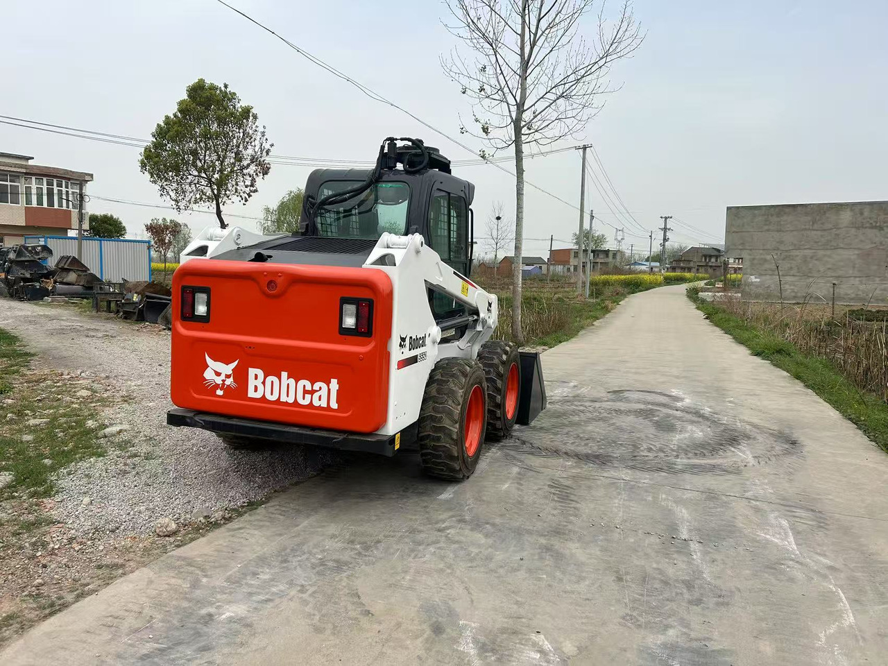 BOBCAT S550 - Mini chargeuse: photos 5 BOBCAT S550 - Mini chargeuse: photos 5