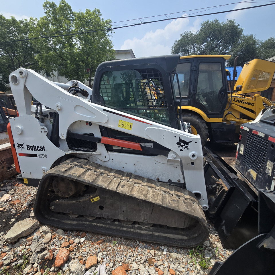 BOBCAT T770 - Mini chargeuse: photos 1 BOBCAT T770 - Mini chargeuse: photos 1